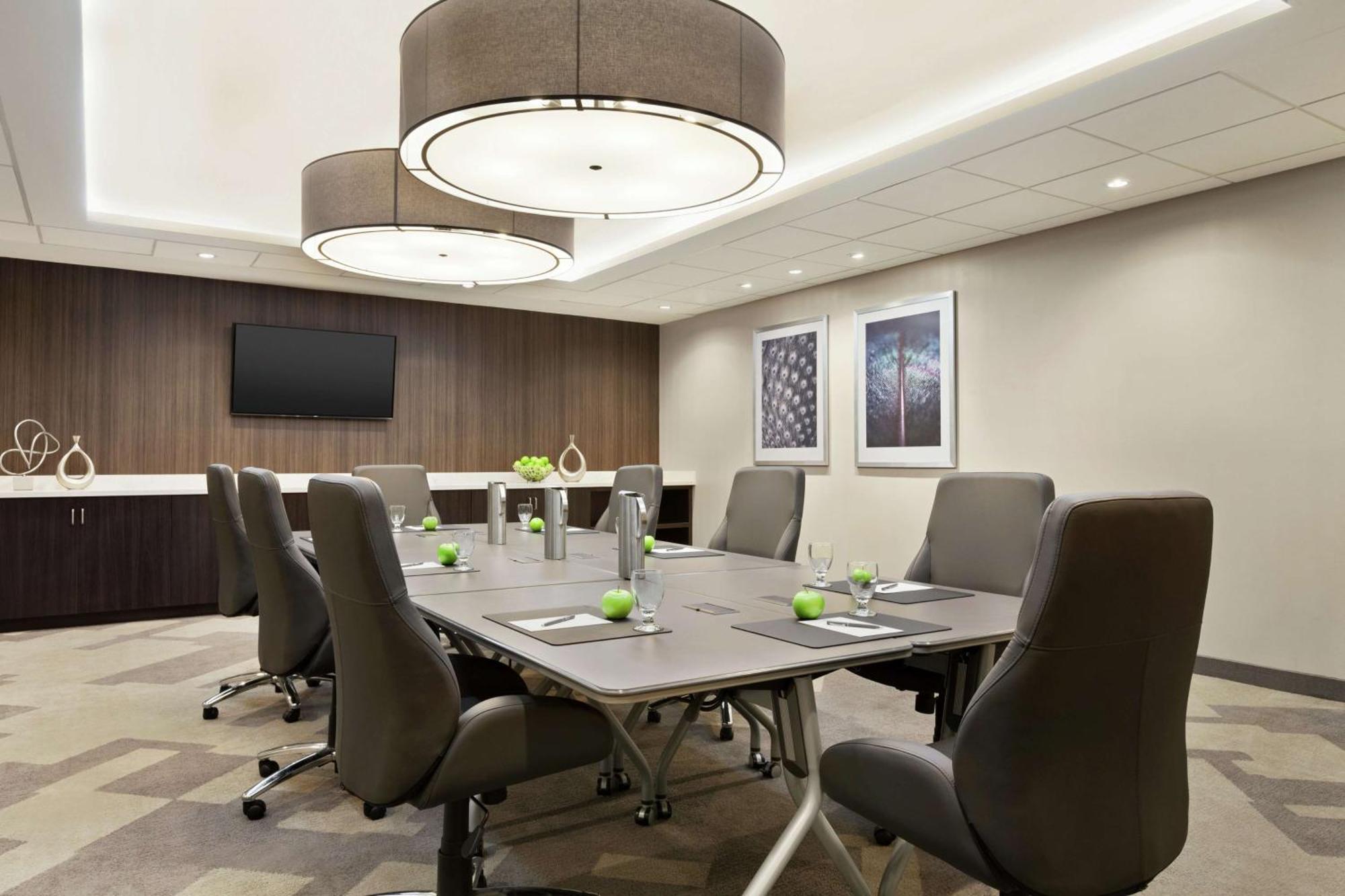 Embassy Suites By Hilton Arcadia-Pasadena Area Esterno foto