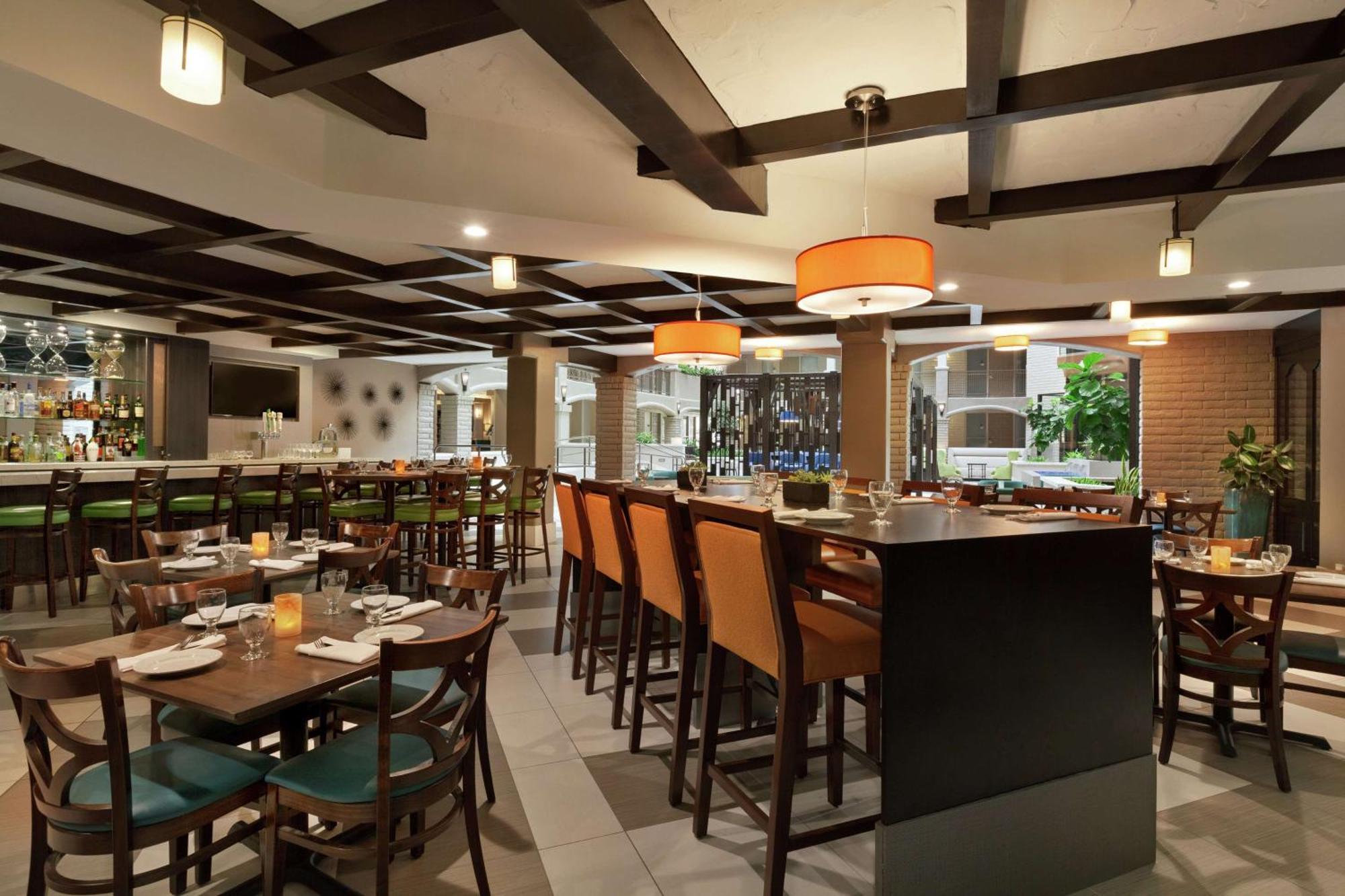 Embassy Suites By Hilton Arcadia-Pasadena Area Esterno foto