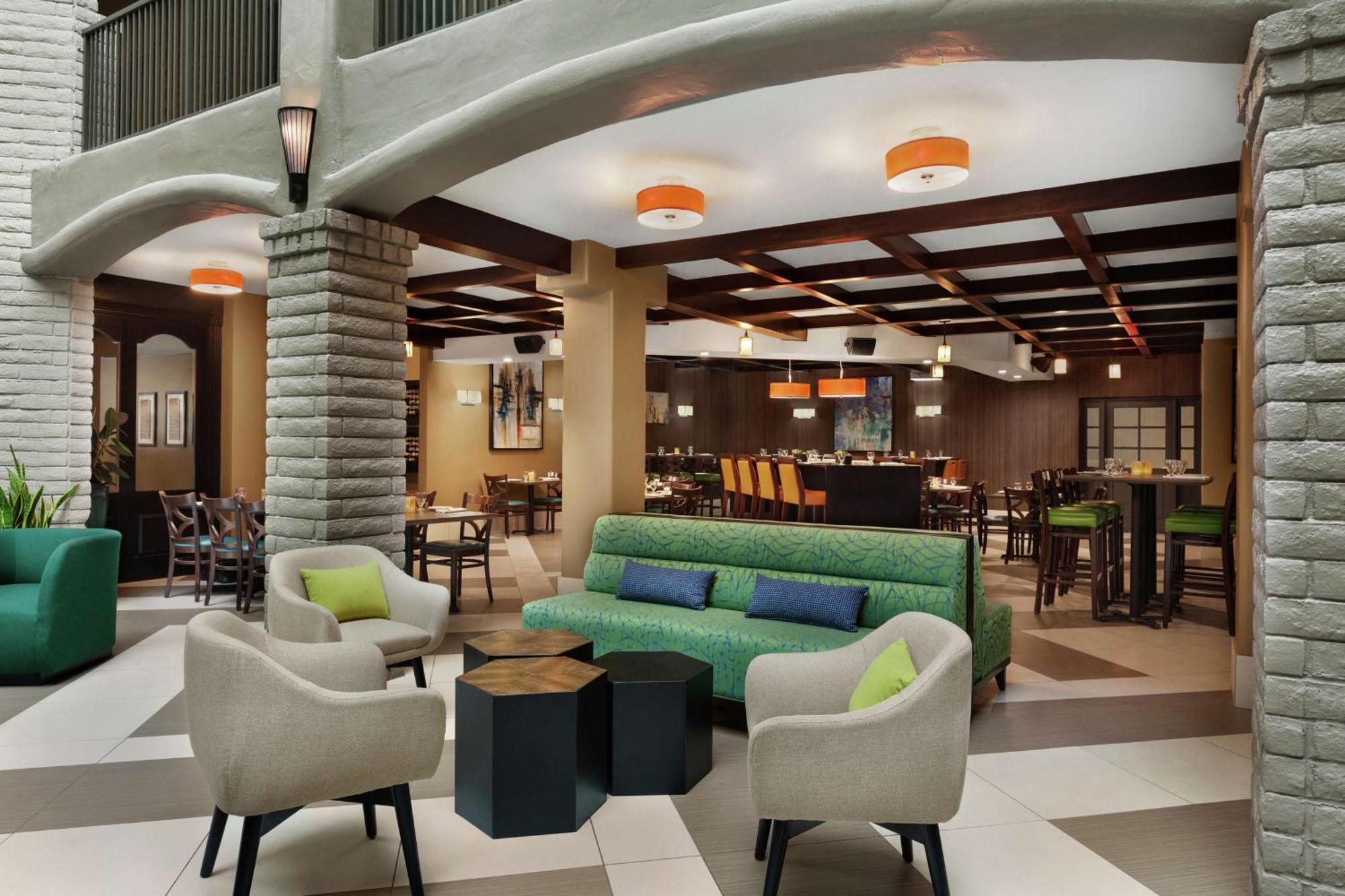 Embassy Suites By Hilton Arcadia-Pasadena Area Esterno foto