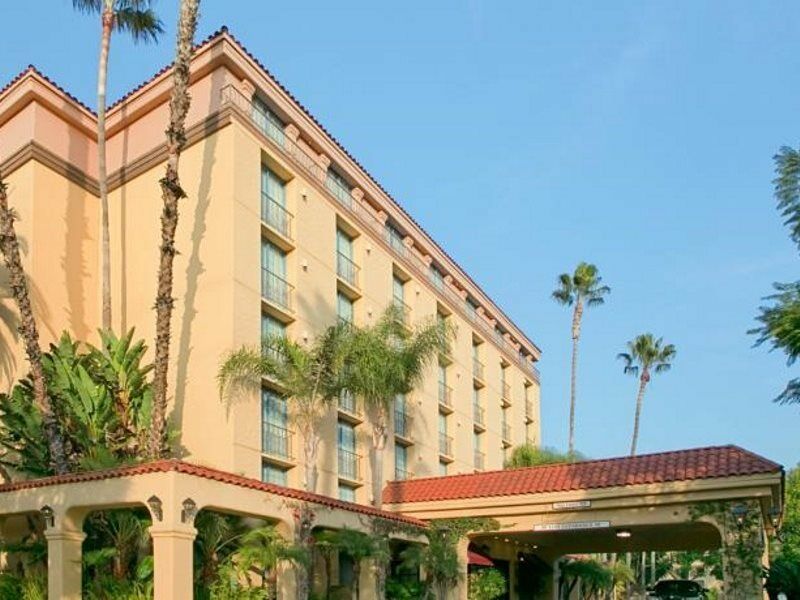 Embassy Suites By Hilton Arcadia-Pasadena Area Esterno foto