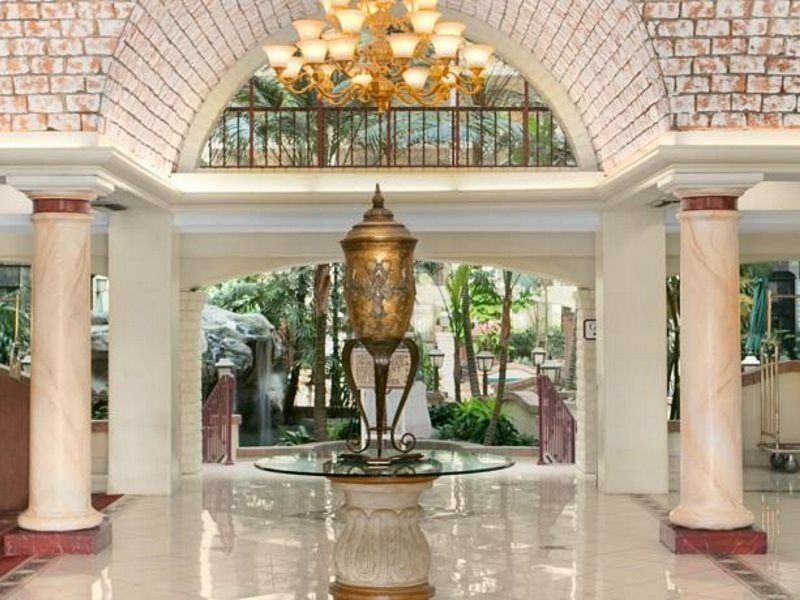 Embassy Suites By Hilton Arcadia-Pasadena Area Esterno foto