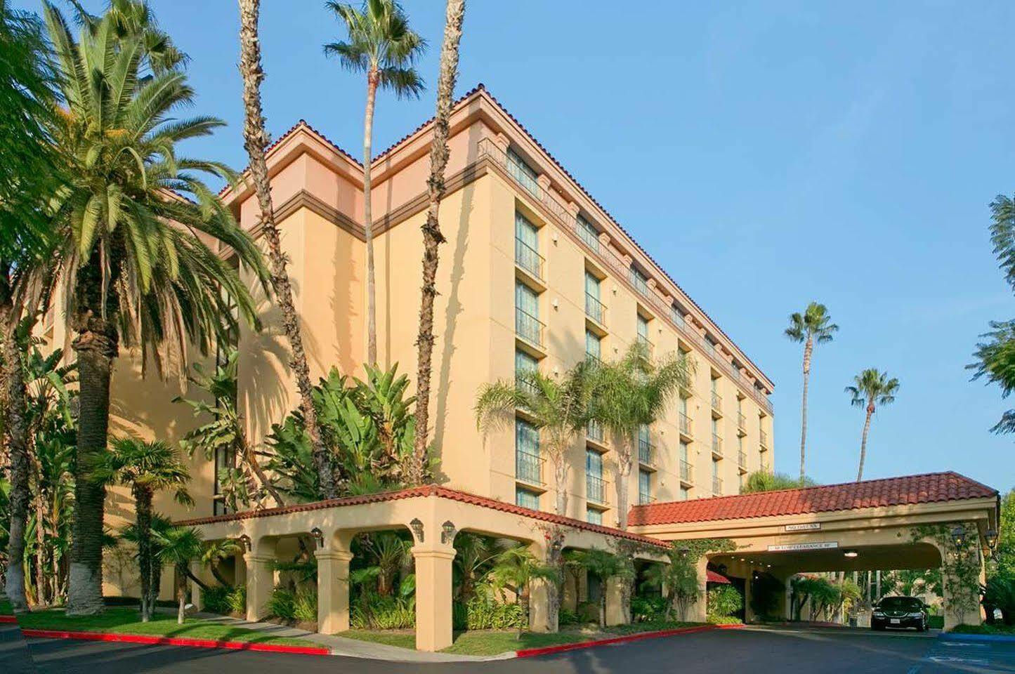 Embassy Suites By Hilton Arcadia-Pasadena Area Esterno foto